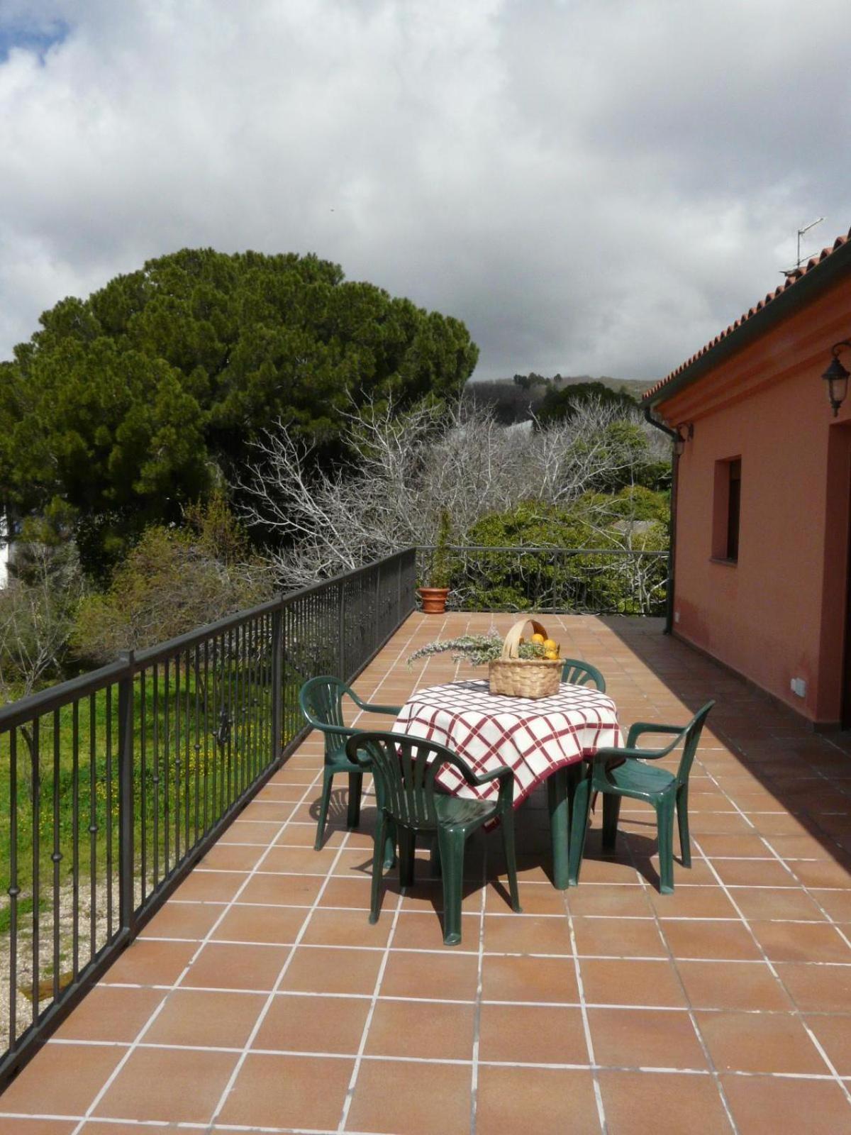 Apartamentossierradegata La Noguera Villamiel Екстер'єр фото