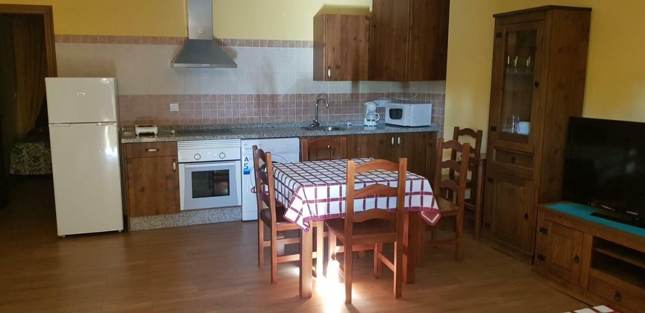 Apartamentossierradegata La Noguera Villamiel Екстер'єр фото